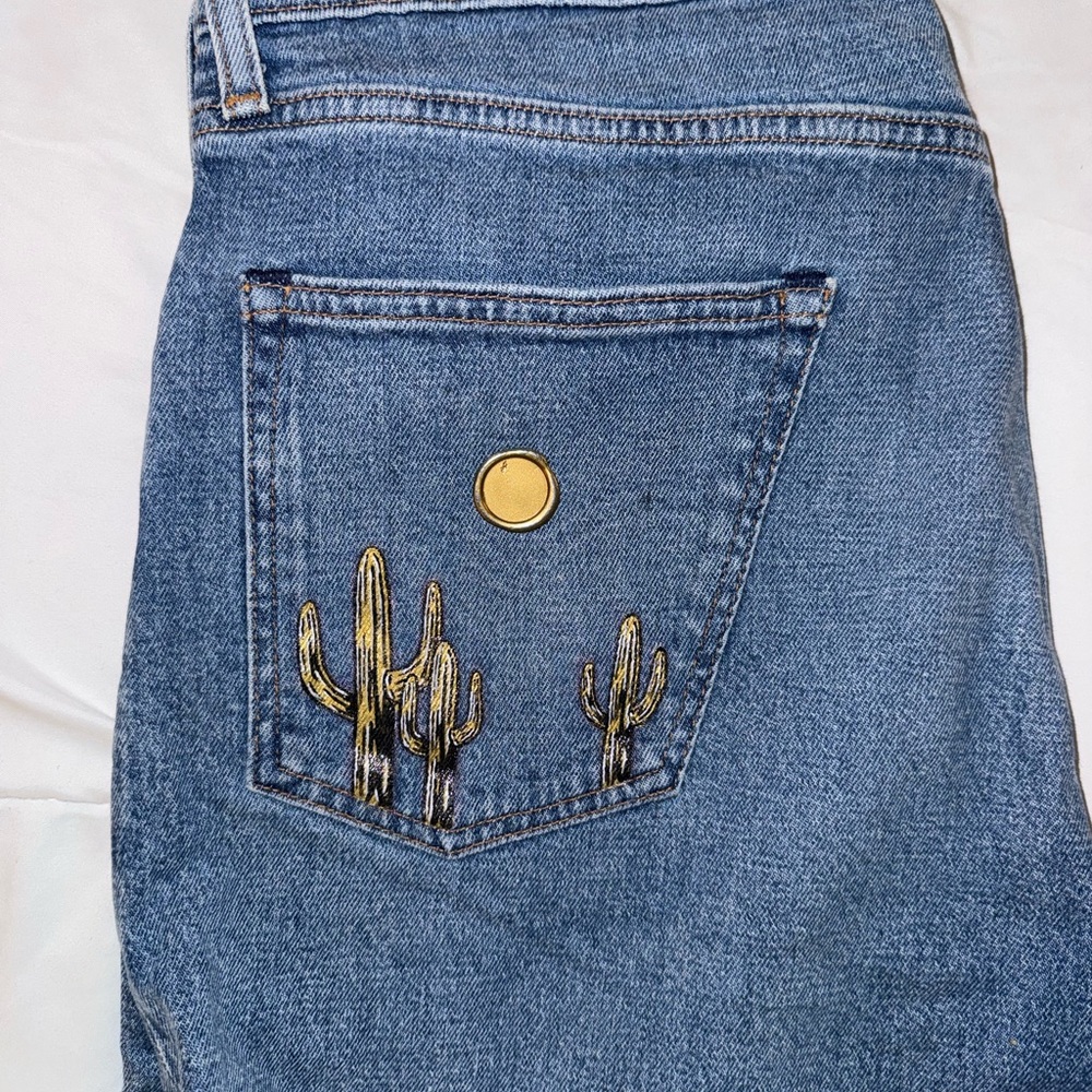Levi's Men's Blue Jeans with Cactus painting - Picture 4 of 5